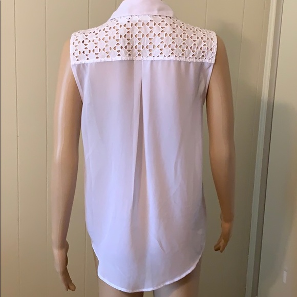 Liz Claiborne cotton cutout/chiffon blouse - Picture 3 of 6